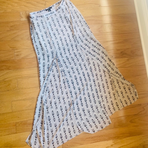 Forever 21 split skirt - Picture 5 of 5